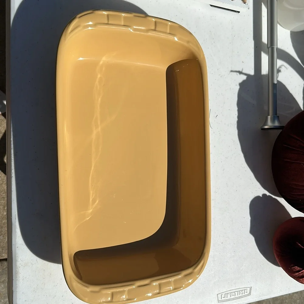 9” X 13” Rectangular Baking Dish - butternut color - Picture 4 of 4